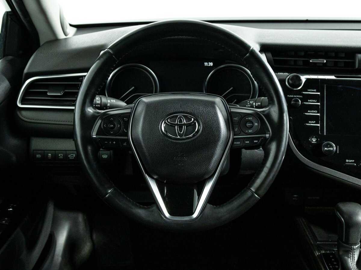 Купить Toyota Camry с пробегом. Фото: #25