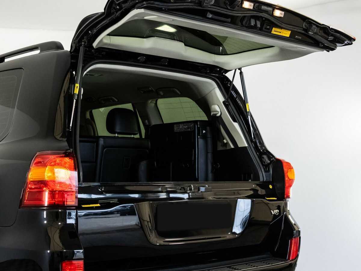 Купить Toyota Land Cruiser с пробегом. Фото: #29