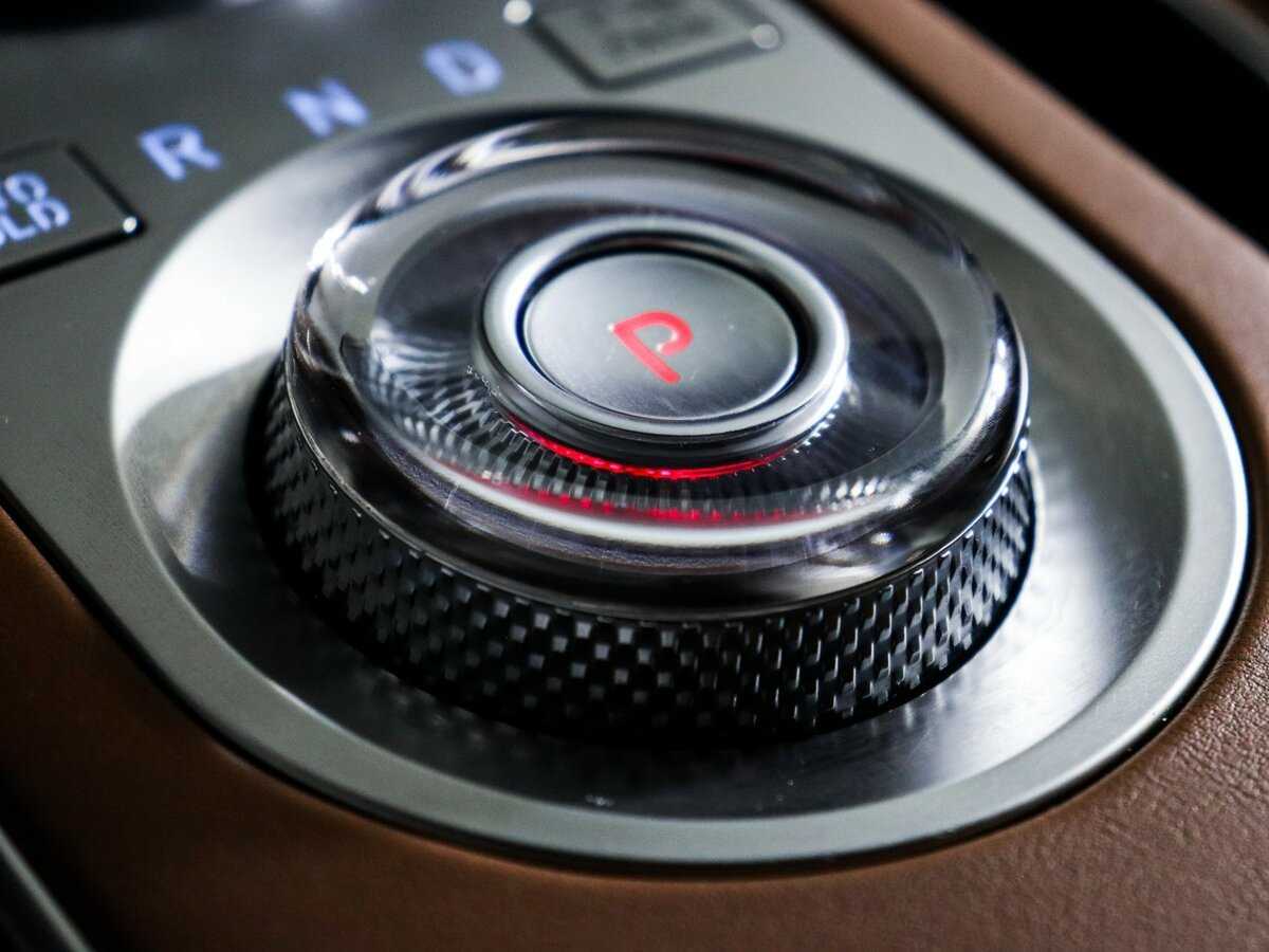 Купить Genesis GV70 с пробегом. Фото: #15