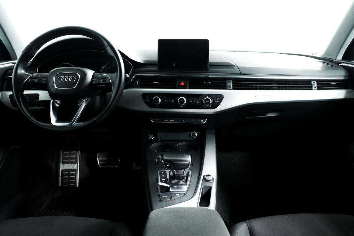 Купить Audi A4 с пробегом. Фото: #9
