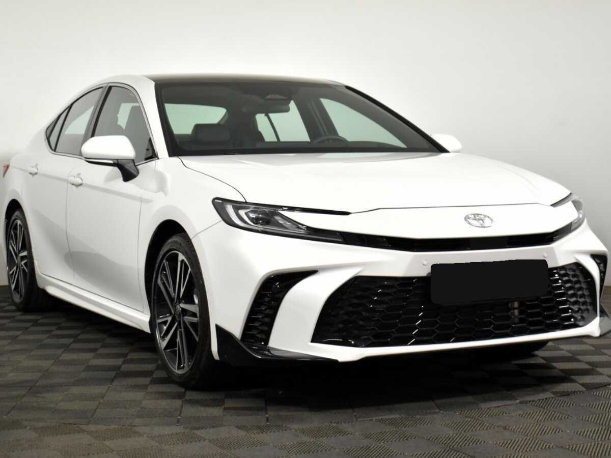 Купить Toyota Camry с пробегом. Фото: #2