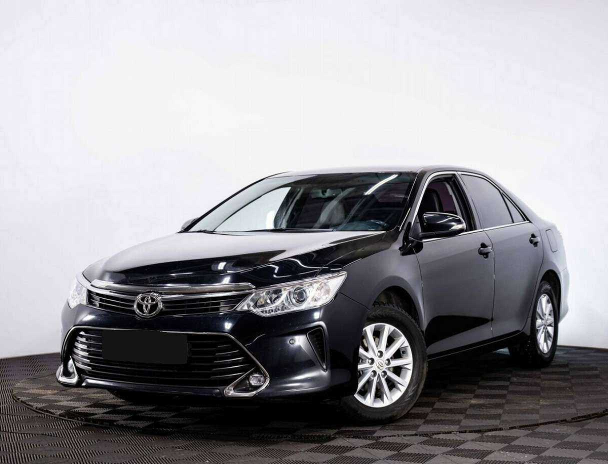 Купить Toyota Camry с пробегом. Посмотреть фото