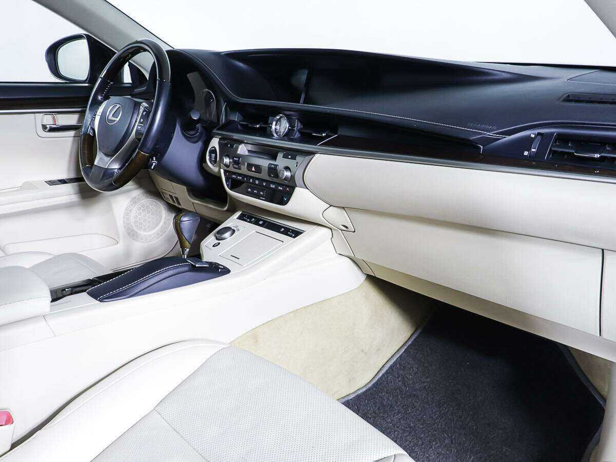 Купить Lexus ES с пробегом. Фото: #8