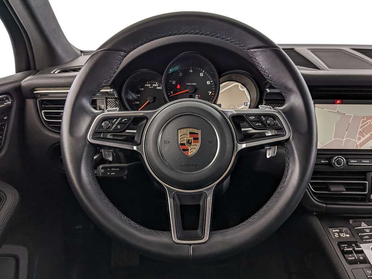 Купить Porsche Macan с пробегом. Фото: #16