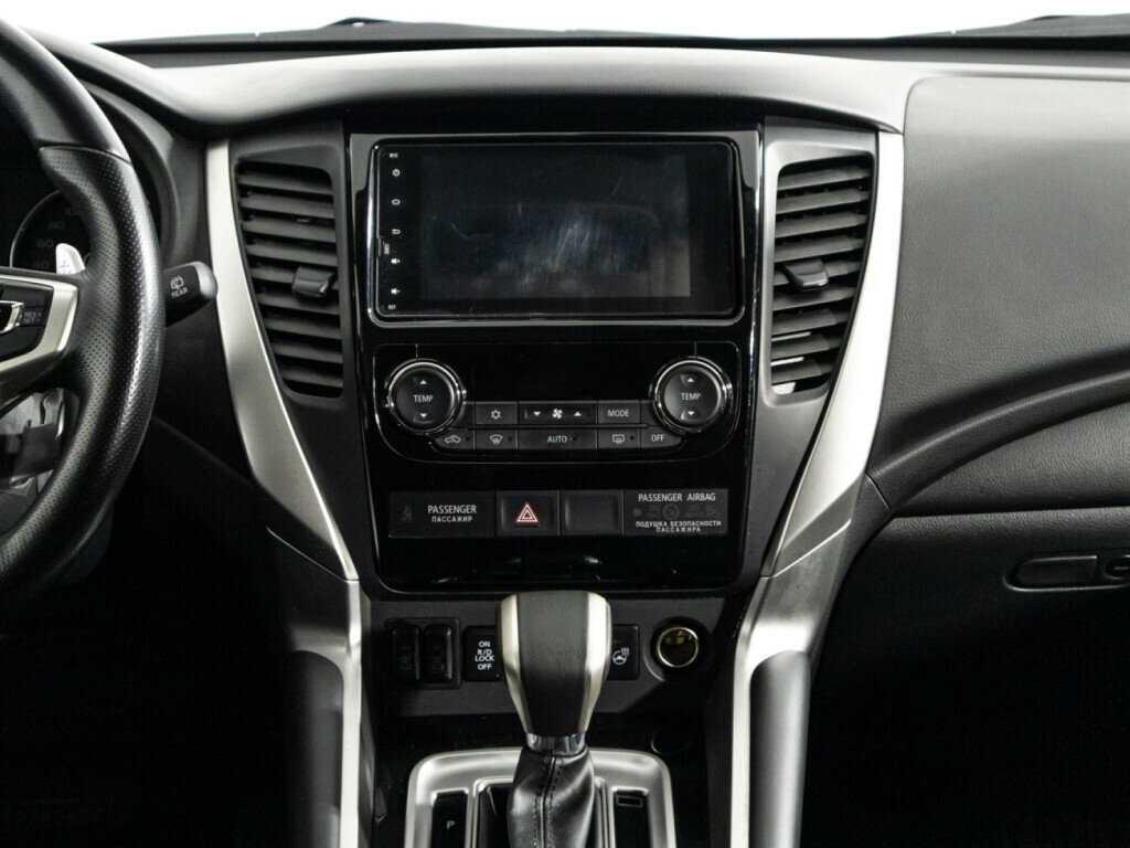 Купить Mitsubishi Pajero Sport с пробегом. Фото: #10