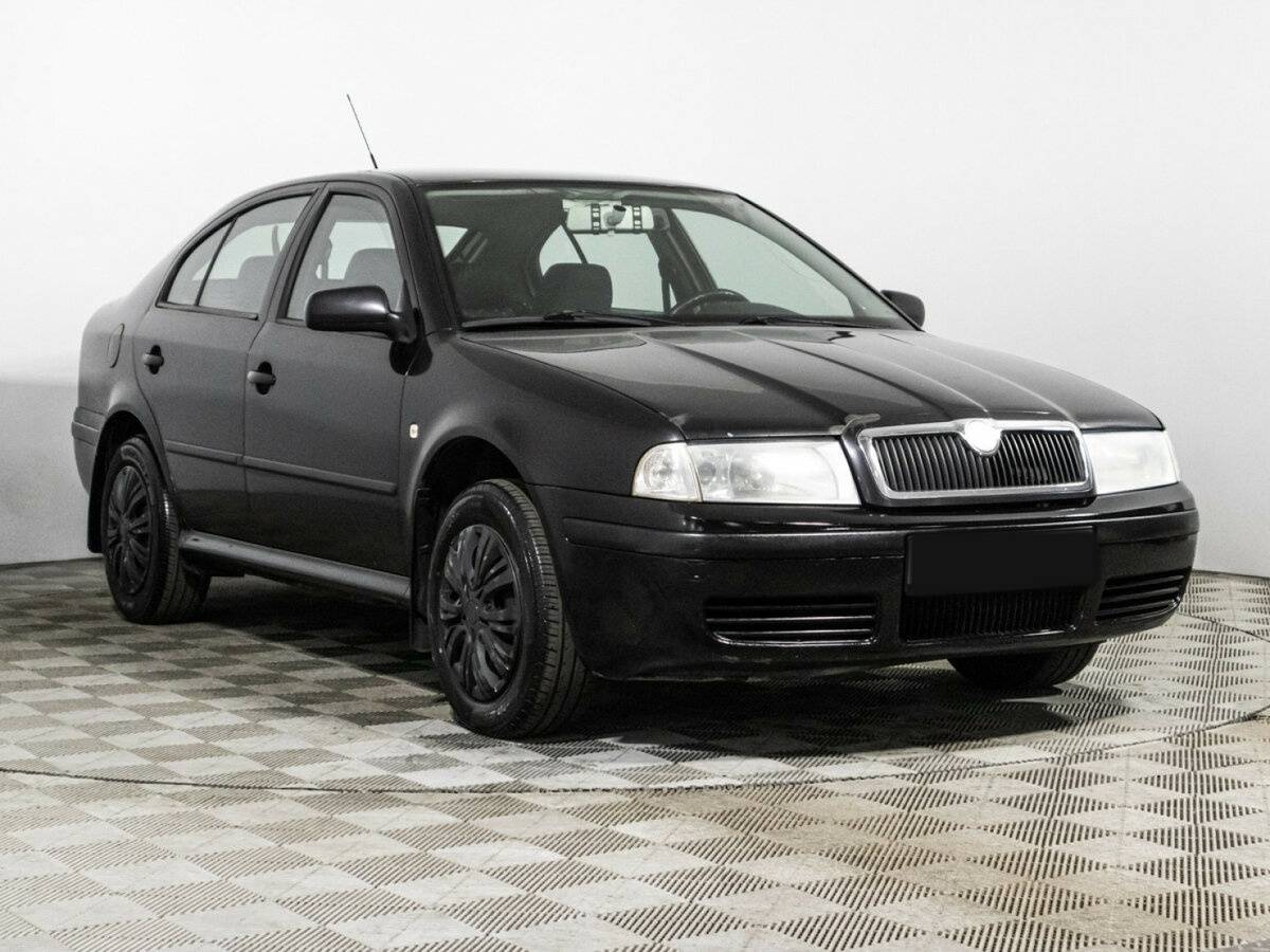 Купить Skoda Octavia с пробегом. Фото: #2