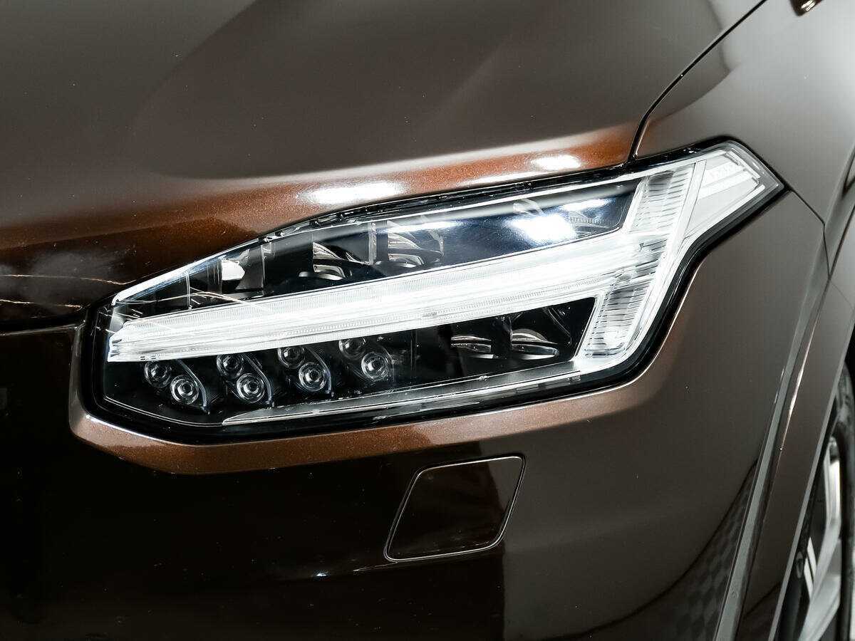 Купить Volvo XC90 с пробегом. Фото: #13