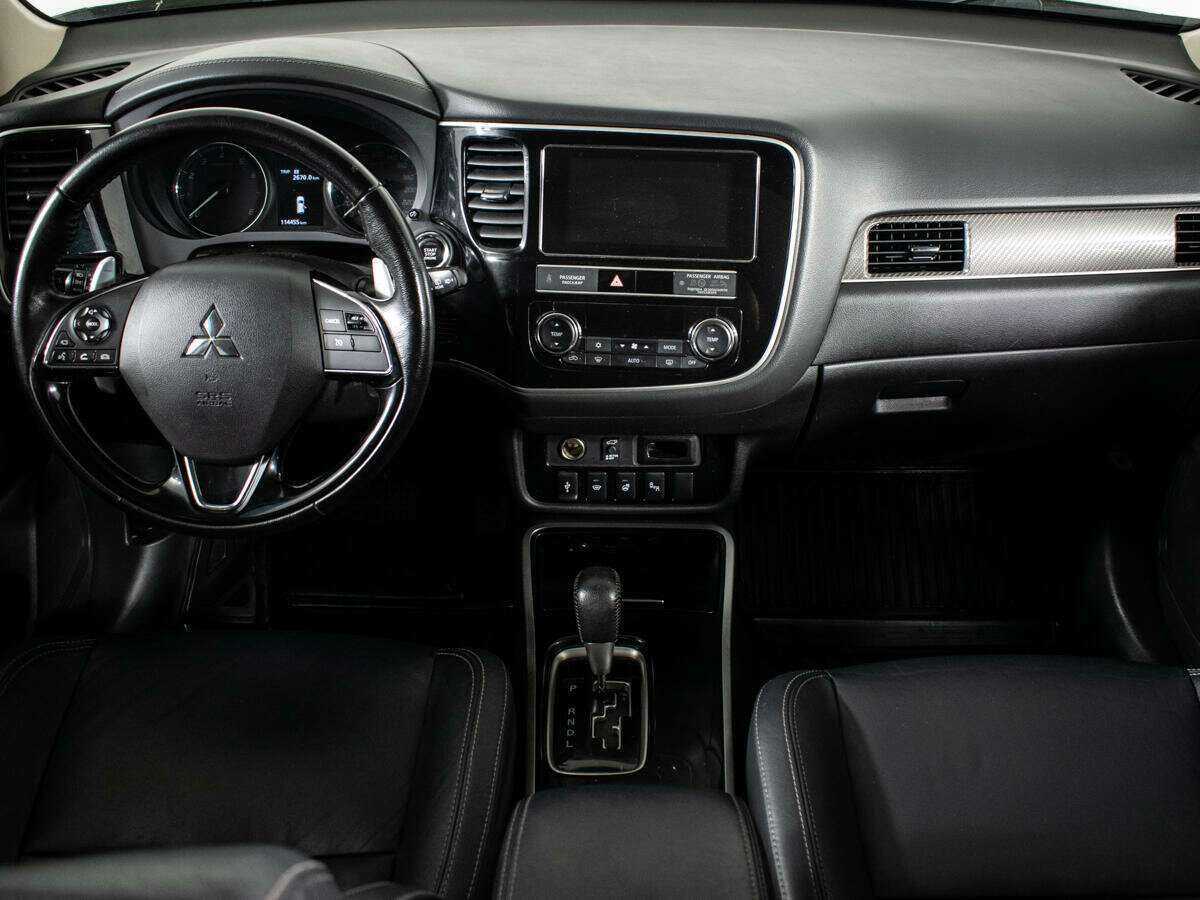 Купить Mitsubishi Outlander с пробегом. Фото: #8