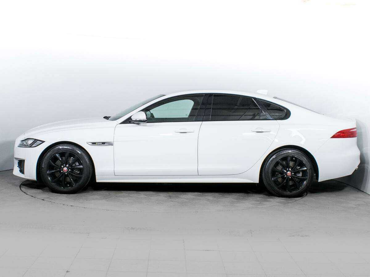 Купить Jaguar XF с пробегом. Фото: #7