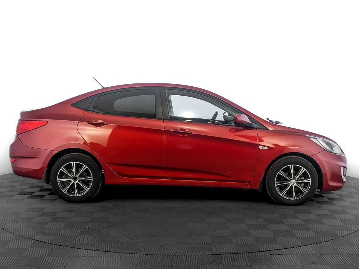 Купить Hyundai Solaris с пробегом. Фото: #3