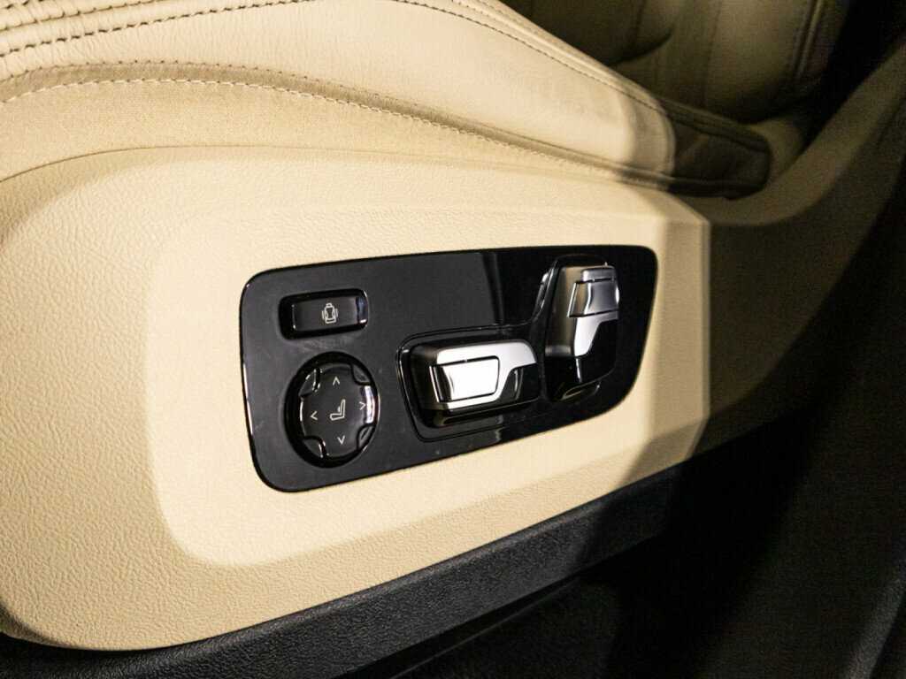 Купить BMW X5 с пробегом. Фото: #26