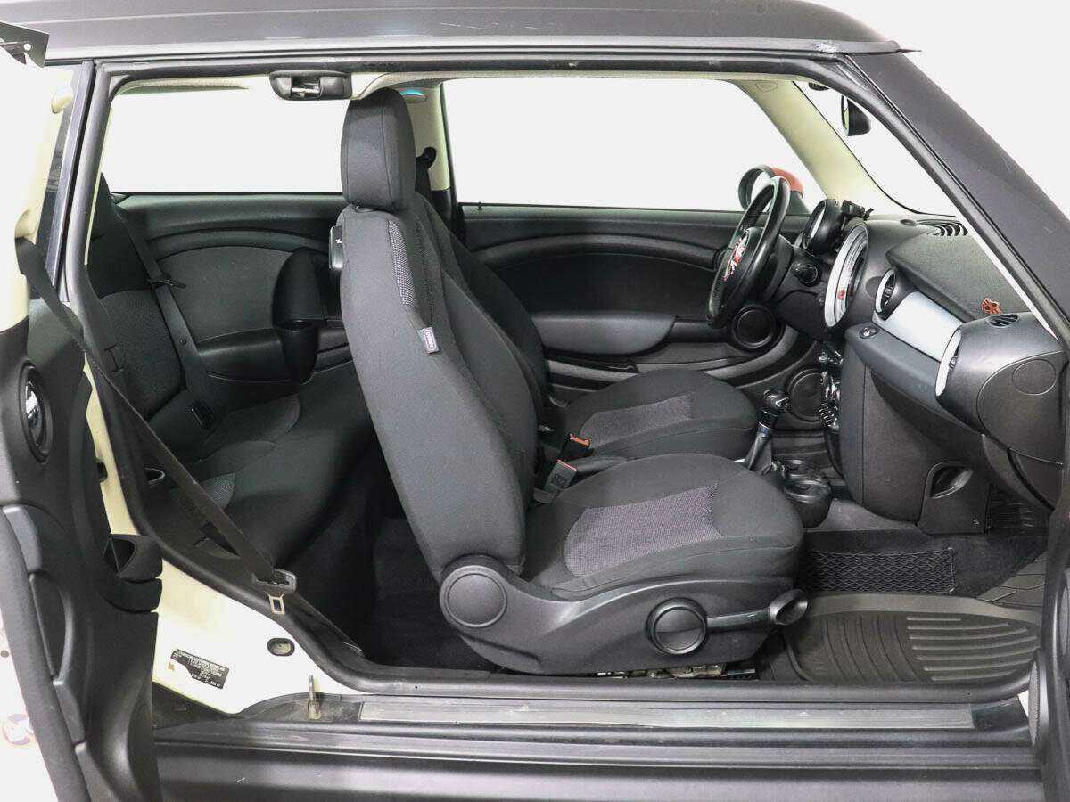 Купить Mini Clubman с пробегом. Фото: #8