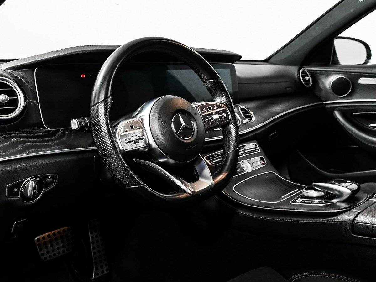 Купить Mercedes-Benz E-Класс с пробегом. Фото: #11