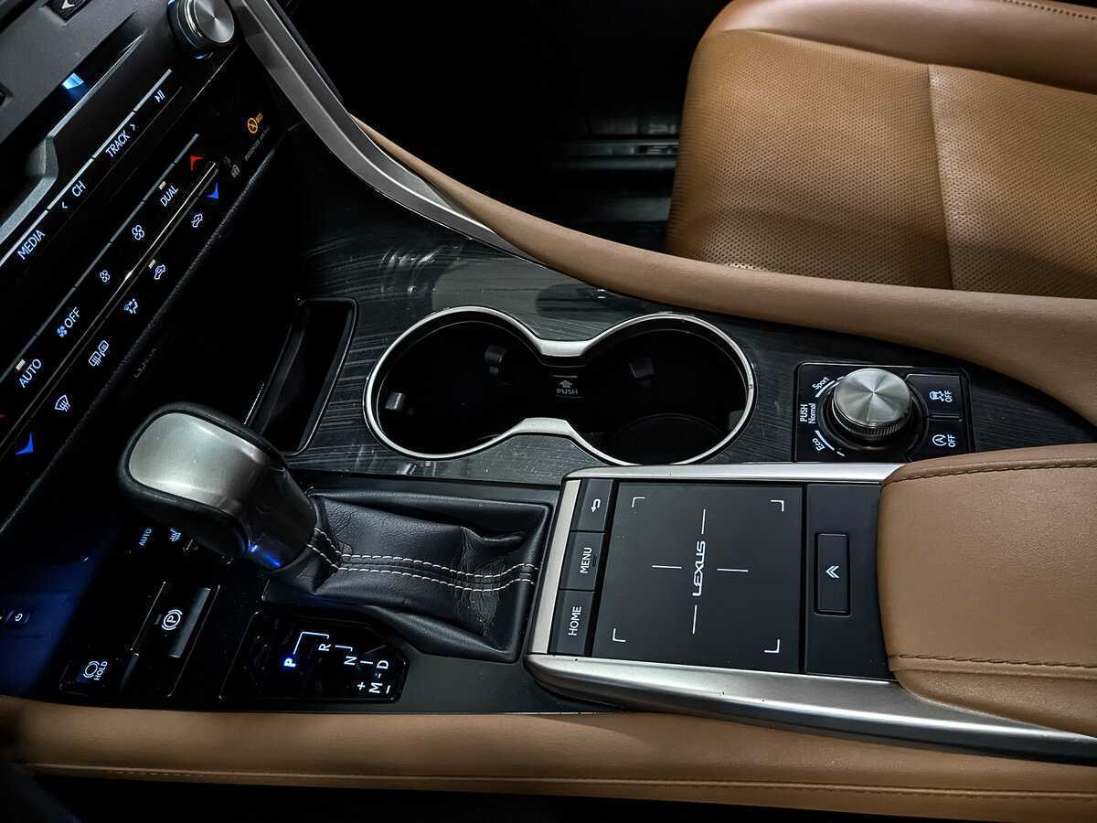 Купить Lexus RX с пробегом. Фото: #28