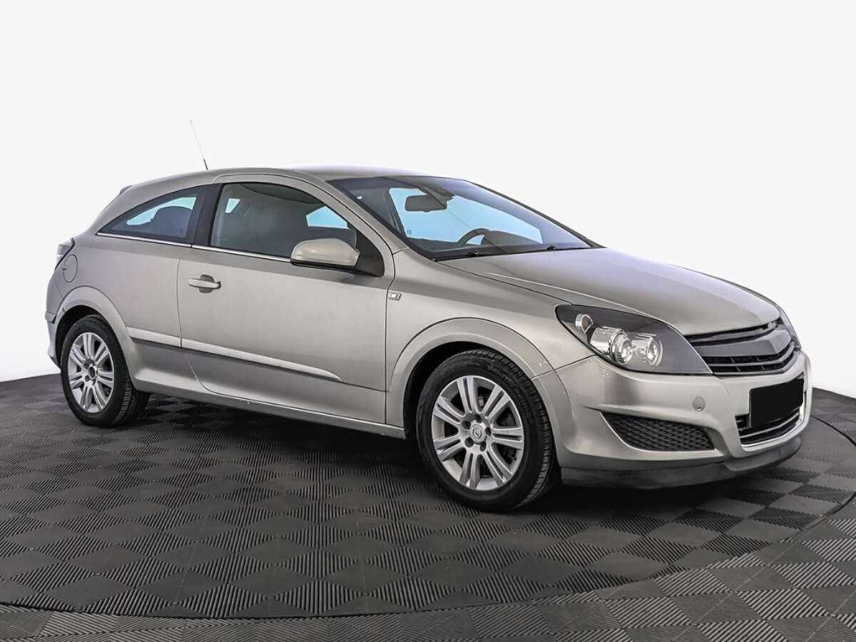 Купить Opel Astra с пробегом. Фото: #2