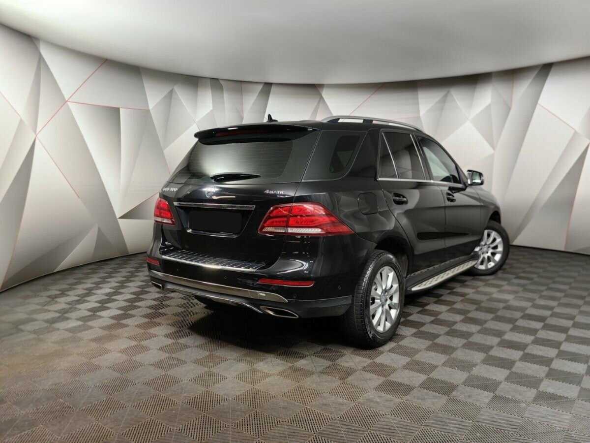 Купить Mercedes-Benz GLE с пробегом. Фото: #1