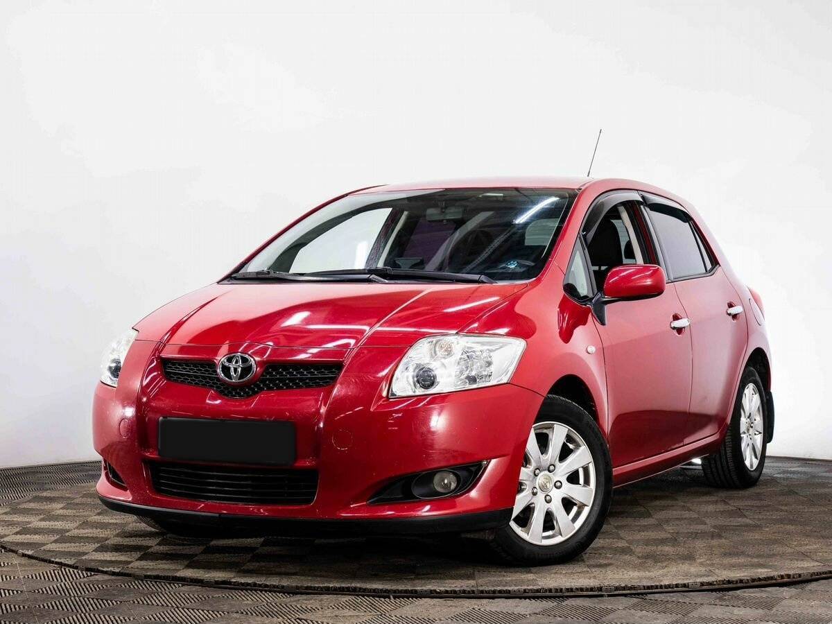 Купить Toyota Auris с пробегом. Посмотреть фото