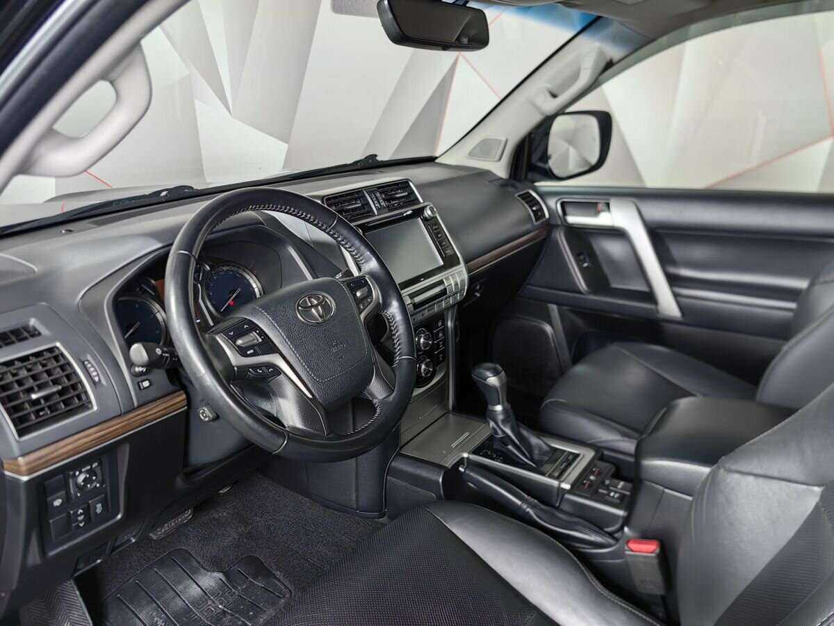 Купить Toyota Land Cruiser Prado с пробегом. Фото: #13