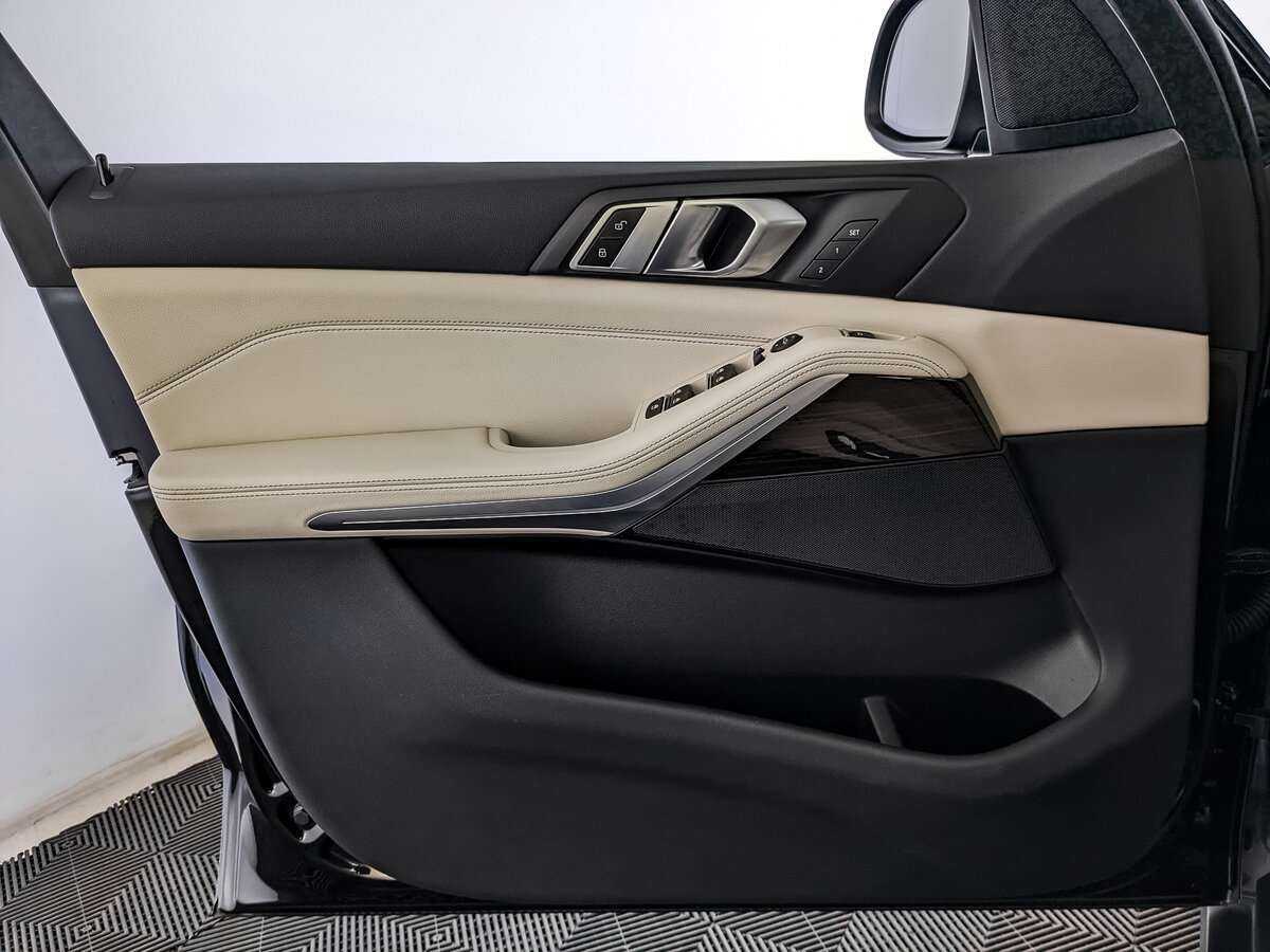 Купить BMW X5 с пробегом. Фото: #14