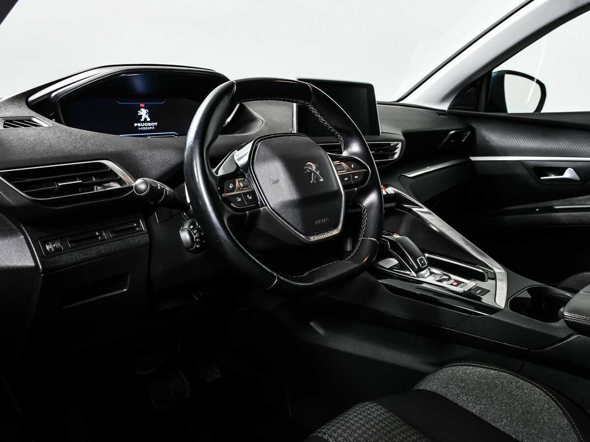 Купить Peugeot 5008 с пробегом. Фото: #11