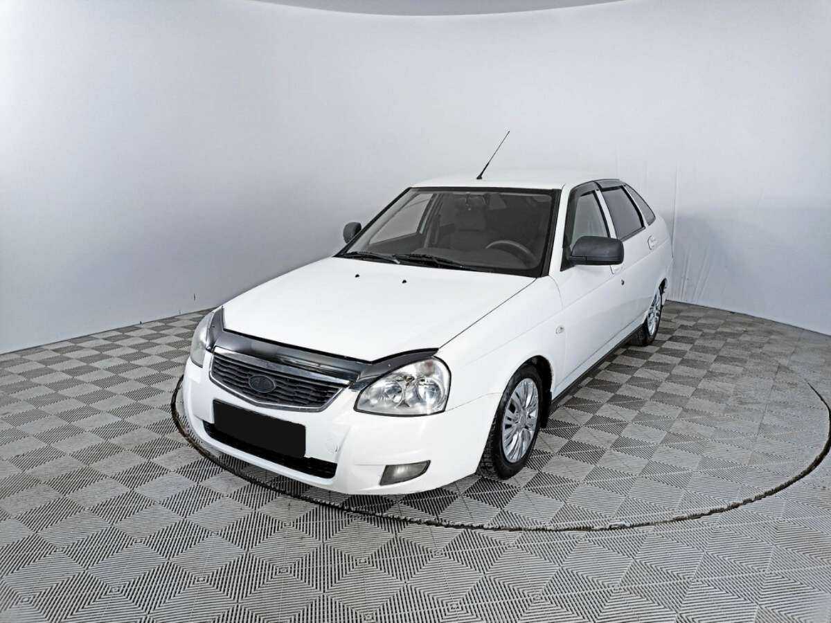 Купить Lada (ВАЗ) Priora с пробегом. Посмотреть фото