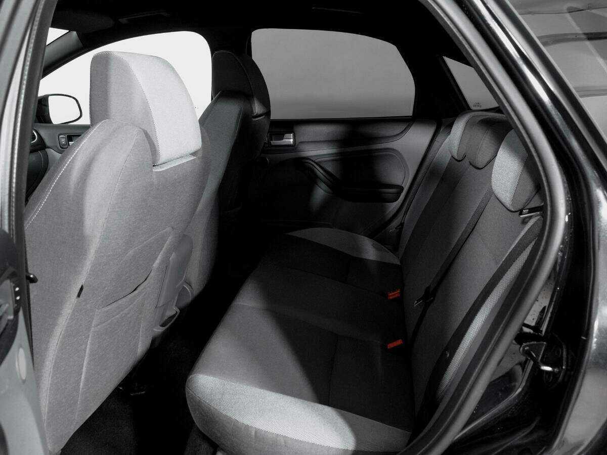 Купить Ford Focus ST с пробегом. Фото: #9
