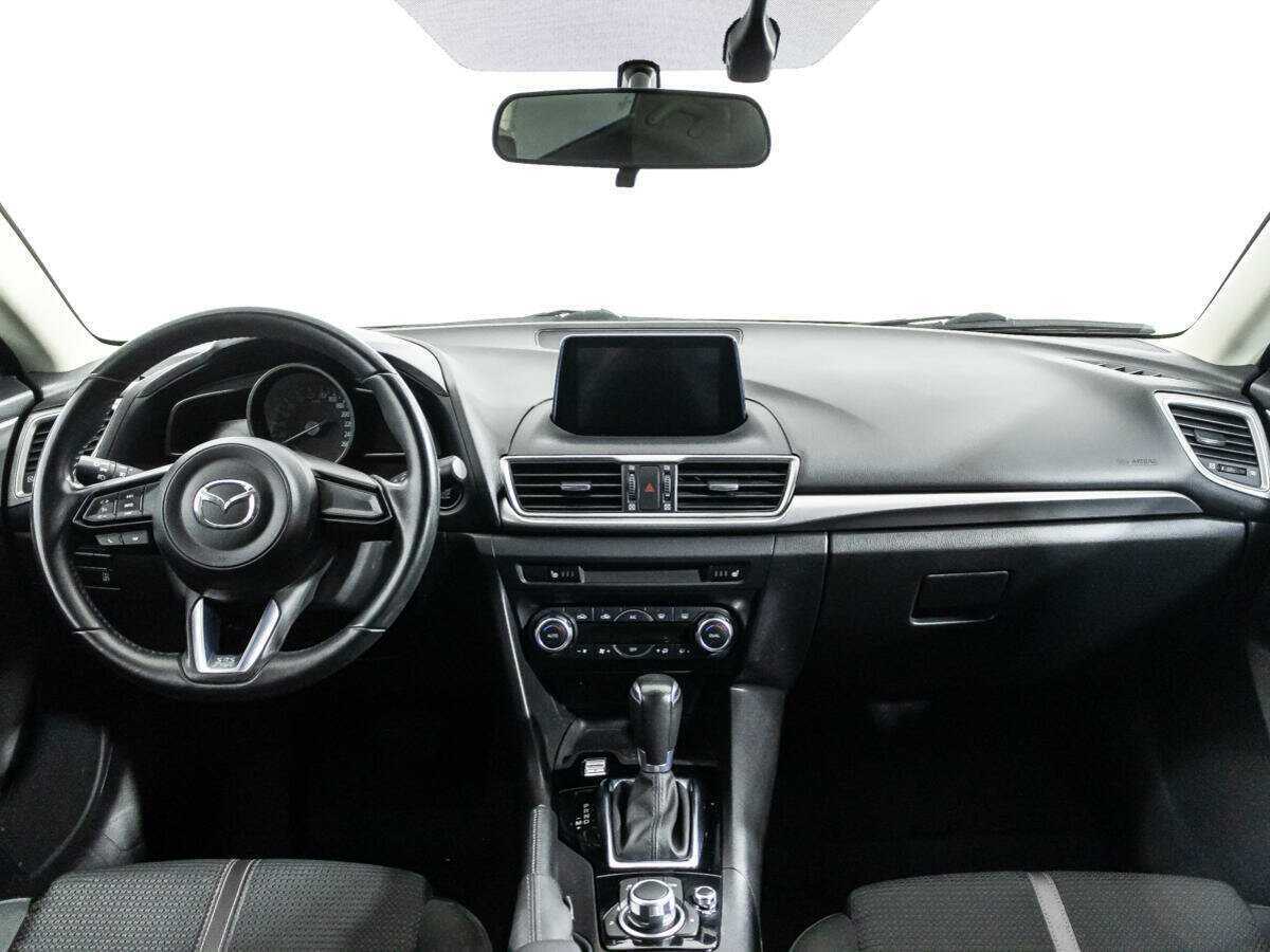 Купить Mazda 3 с пробегом. Фото: #18