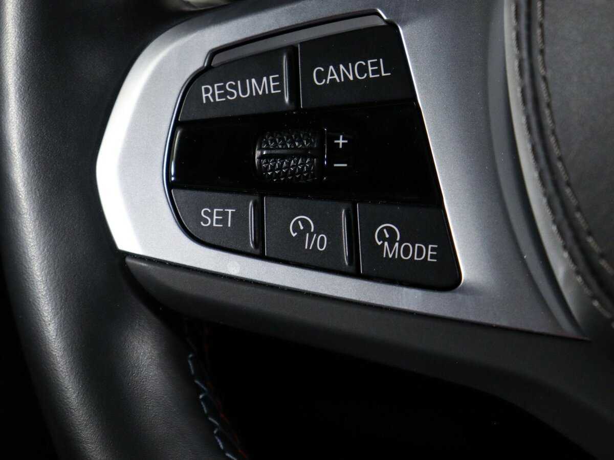 Купить BMW X7 с пробегом. Фото: #27