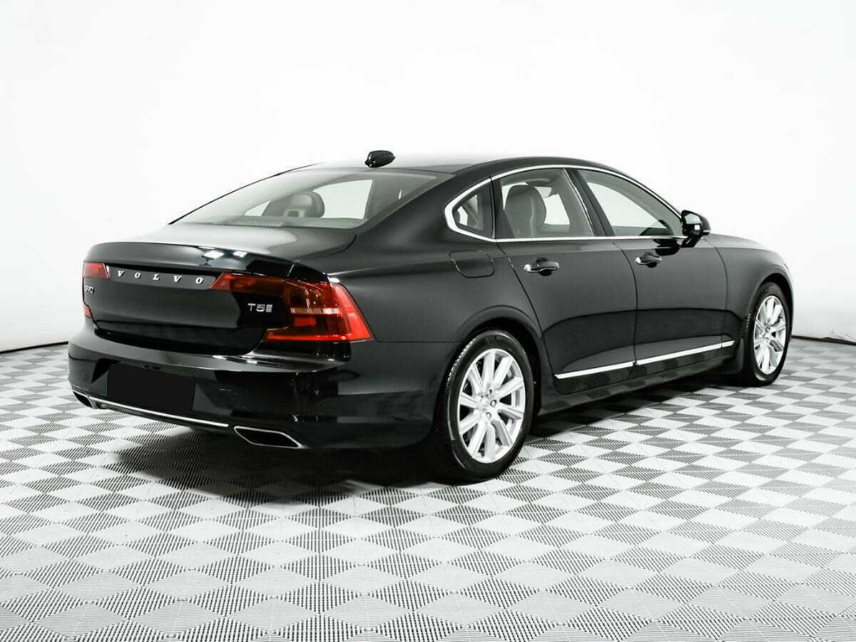 Купить Volvo S90 с пробегом. Фото: #4