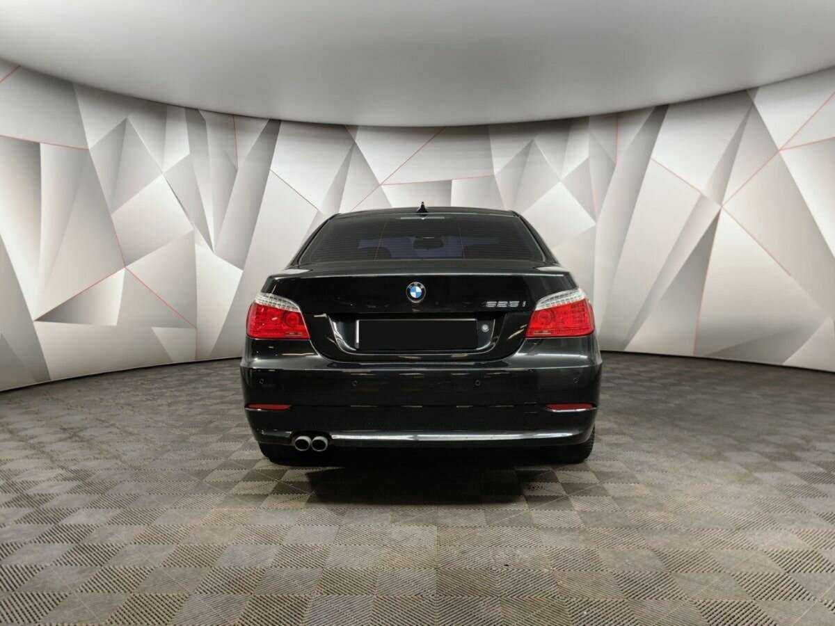 Купить BMW 5 серии с пробегом. Фото: #7