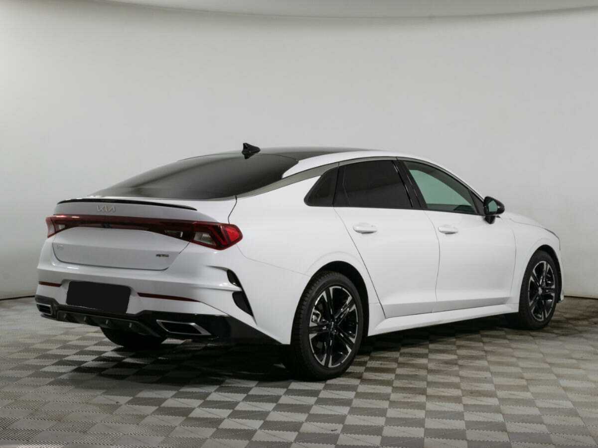 Купить Kia K5 с пробегом. Фото: #4