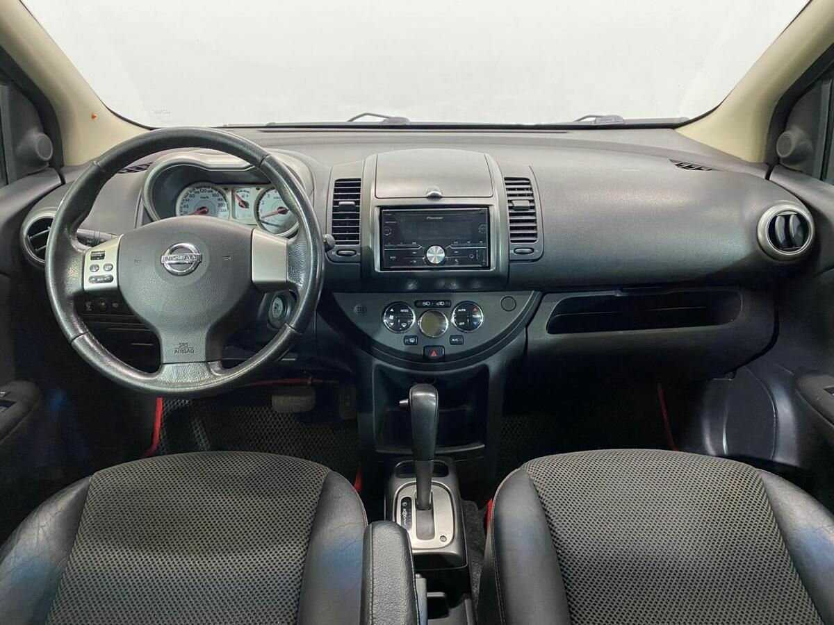 Купить Nissan Note с пробегом. Фото: #10