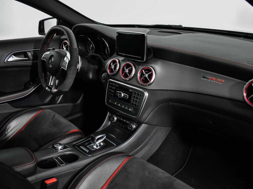 Купить Mercedes-Benz GLA AMG с пробегом. Фото: #16