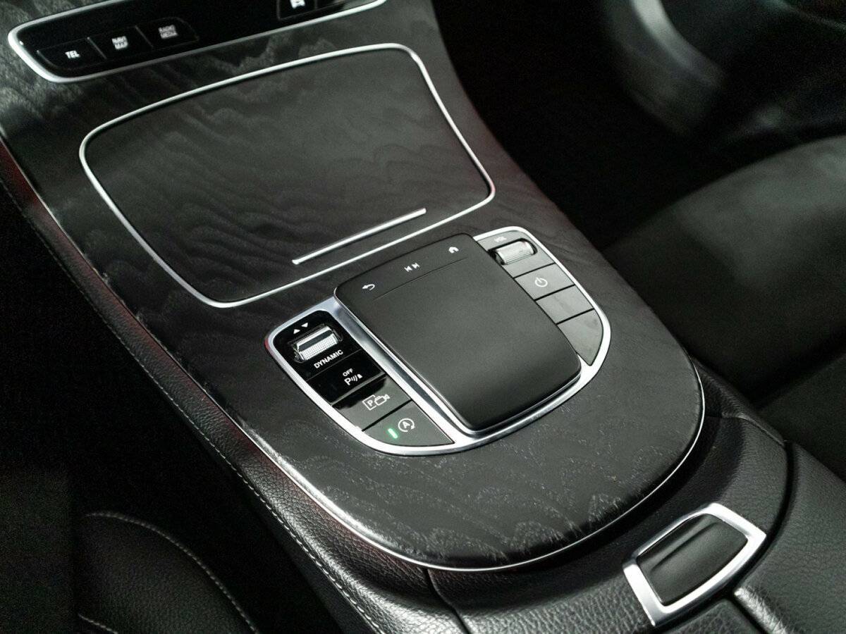 Купить Mercedes-Benz E-Класс с пробегом. Фото: #16