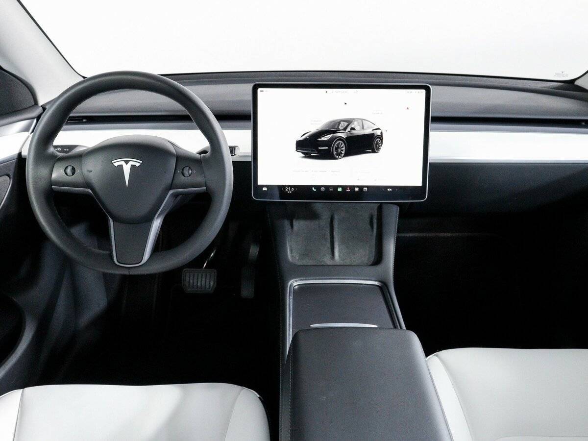 Купить Tesla Model Y с пробегом. Фото: #10