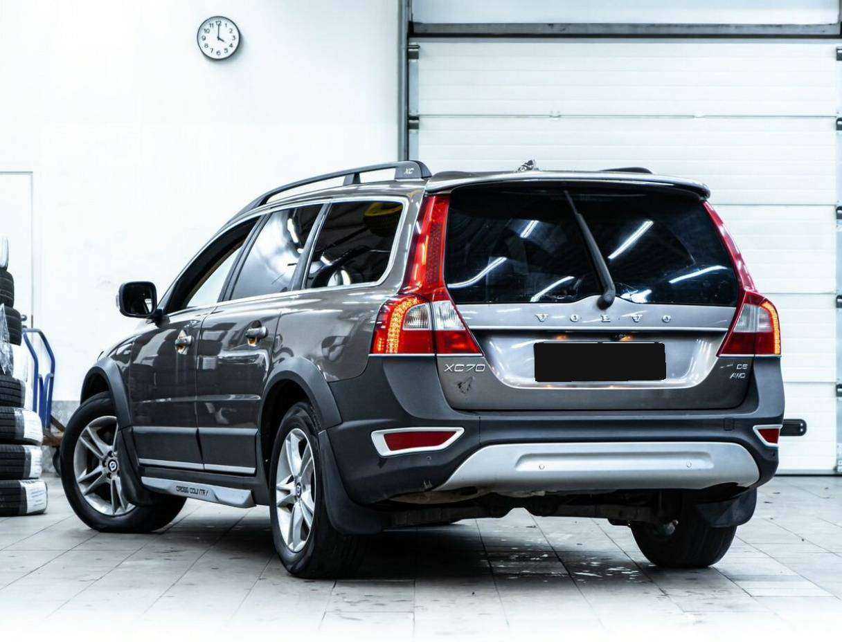Купить Volvo XC70 с пробегом. Фото: #3