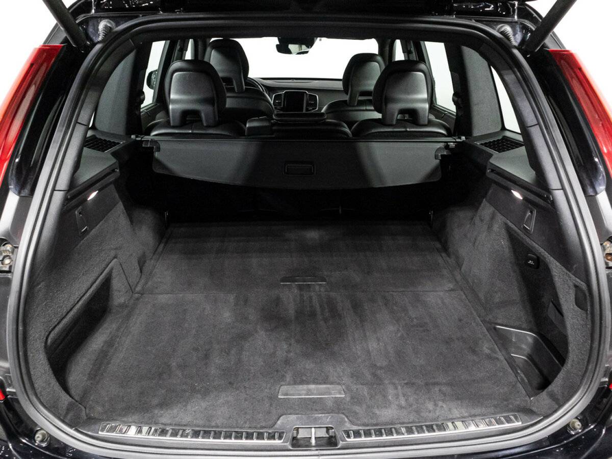 Купить Volvo XC90 с пробегом. Фото: #11