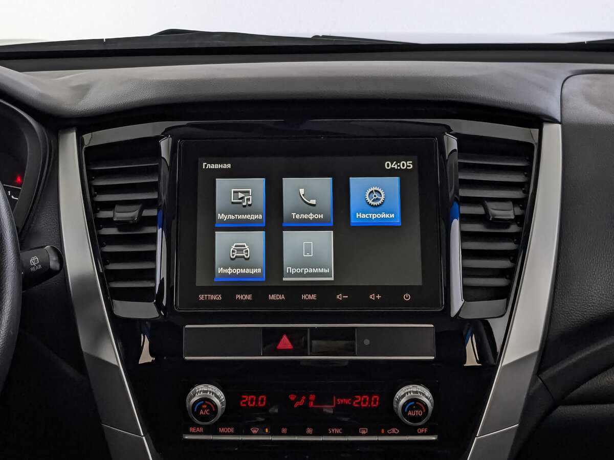 Купить Mitsubishi Montero Sport с пробегом. Фото: #14