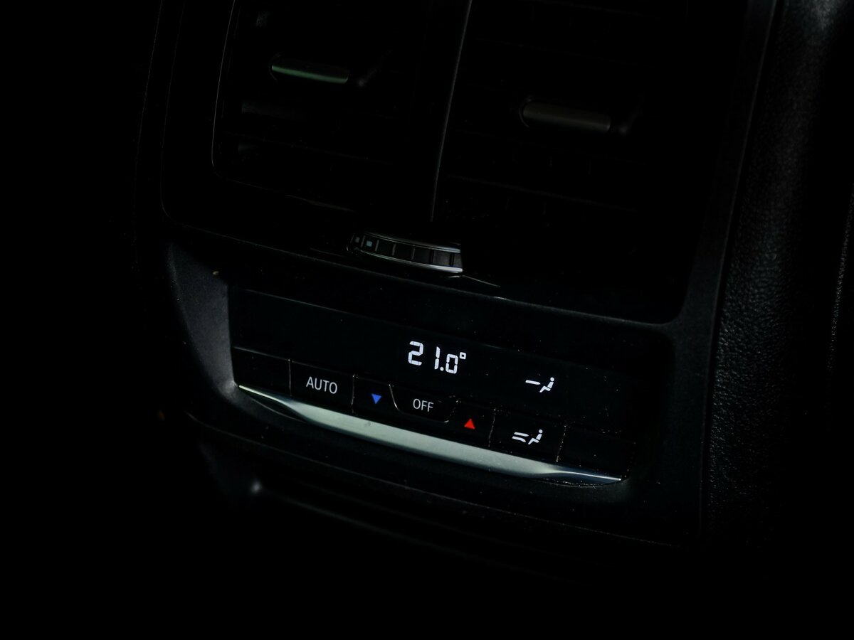 Купить BMW X3 с пробегом. Фото: #13