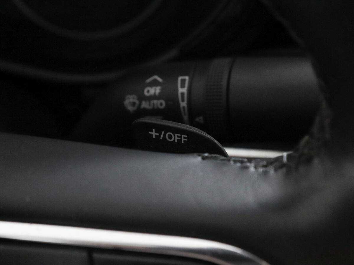 Купить Mazda 3 с пробегом. Фото: #15