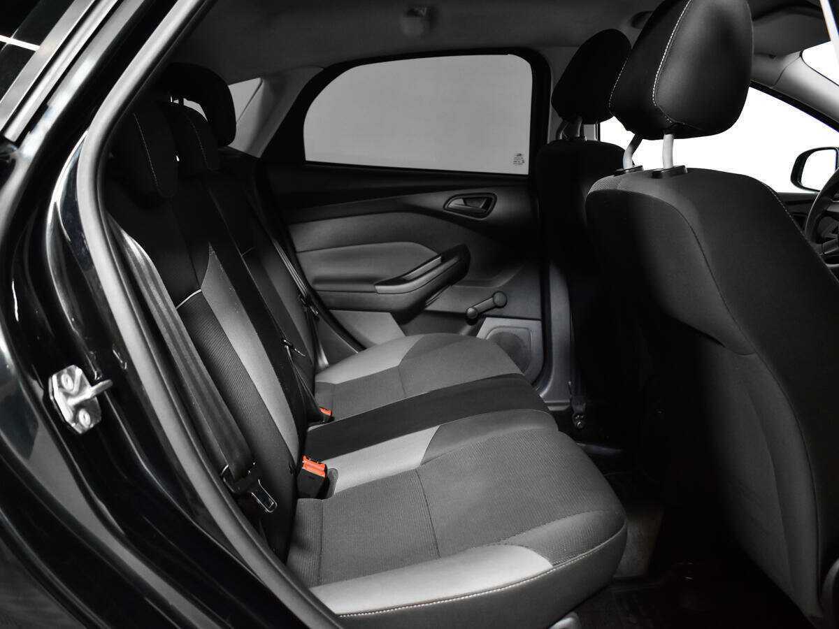 Купить Ford Focus с пробегом. Фото: #7