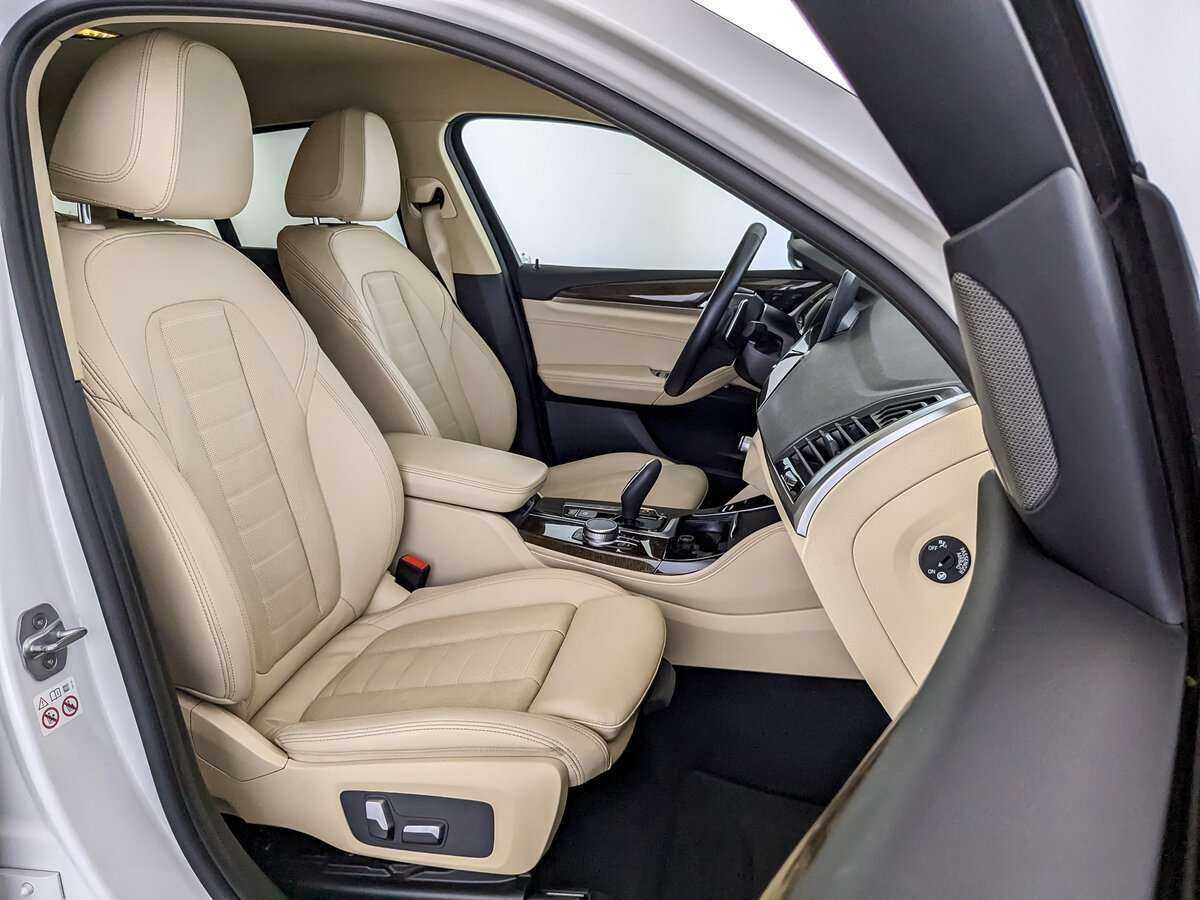 Купить BMW X4 с пробегом. Фото: #17