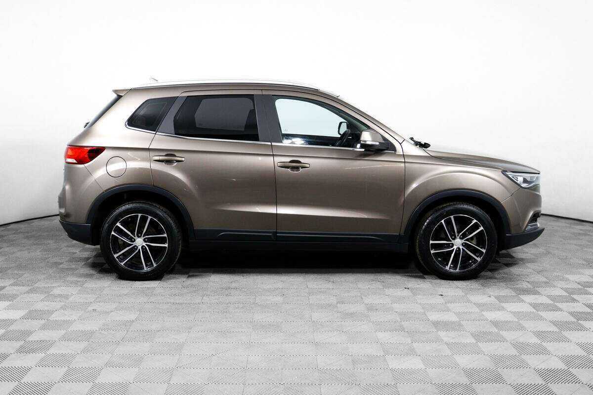 Купить FAW Besturn X40 с пробегом. Фото: #3