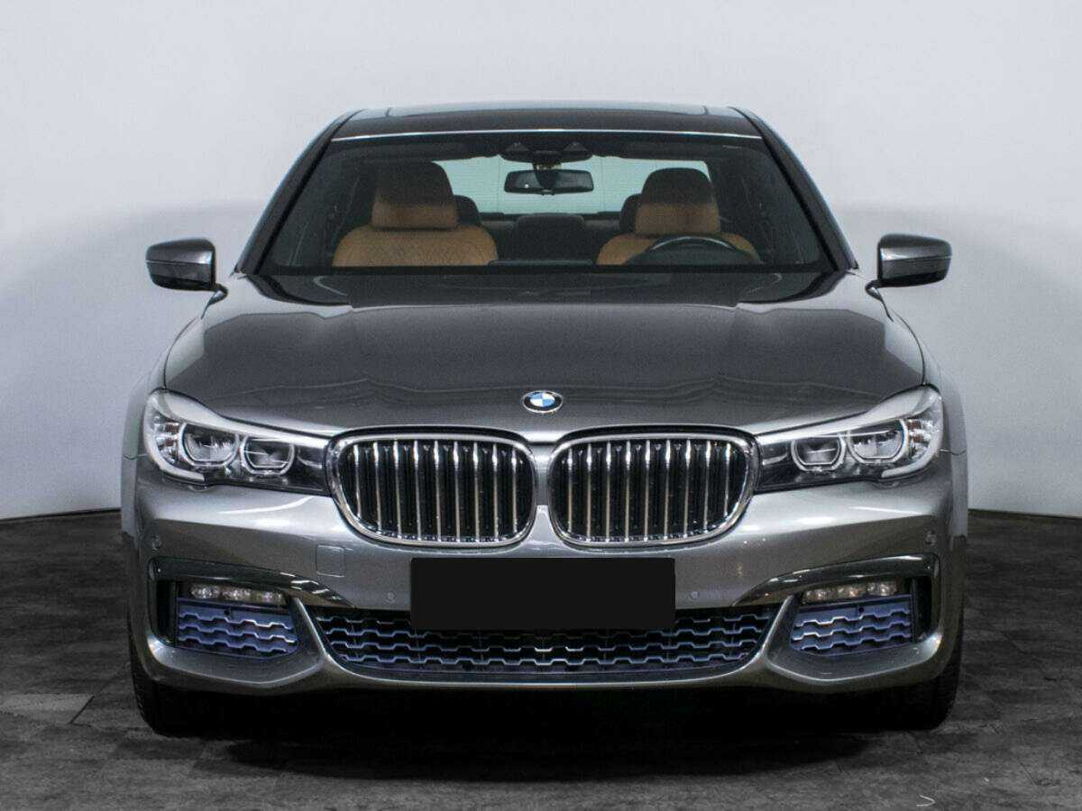 Купить BMW 7 серии с пробегом. Фото: #1
