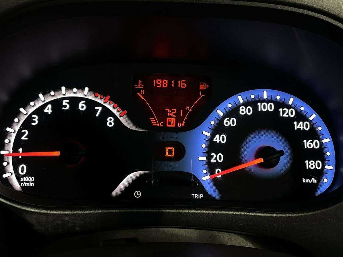 Купить Nissan Cube с пробегом. Фото: #9