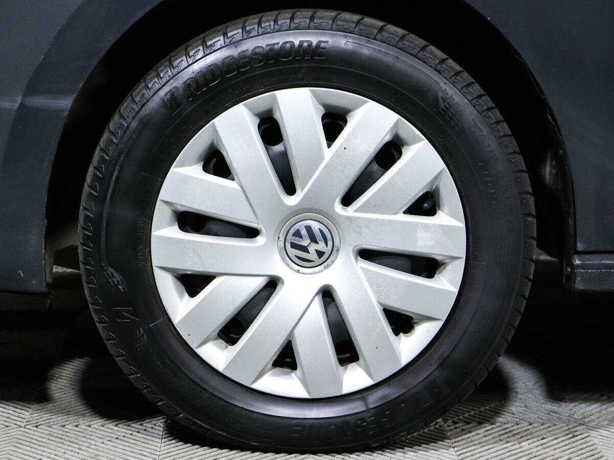 Купить Volkswagen Polo с пробегом. Фото: #16