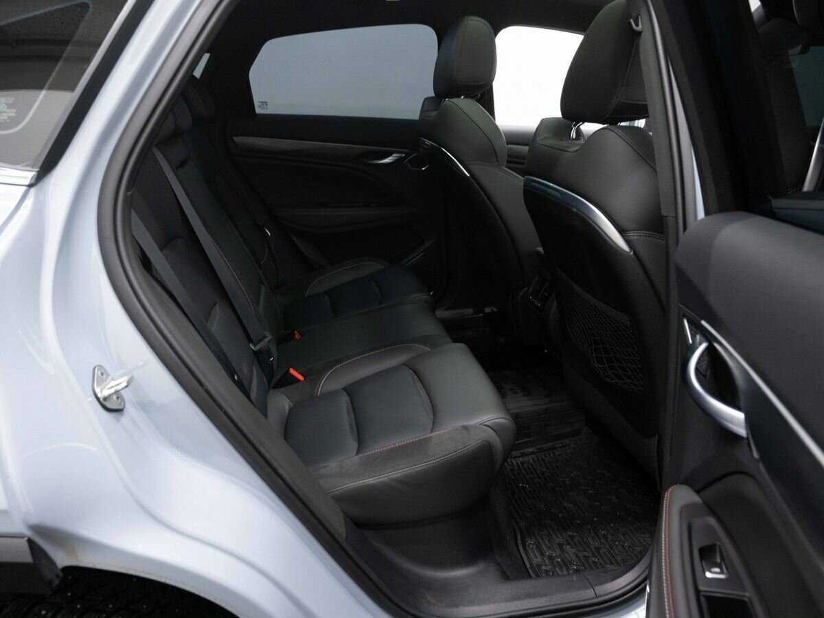 Купить Geely Tugella с пробегом. Фото: #9