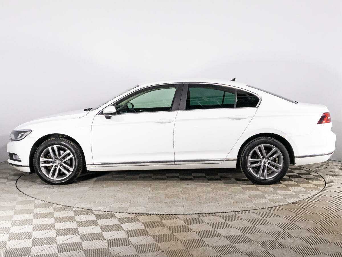 Купить Volkswagen Passat с пробегом. Фото: #7