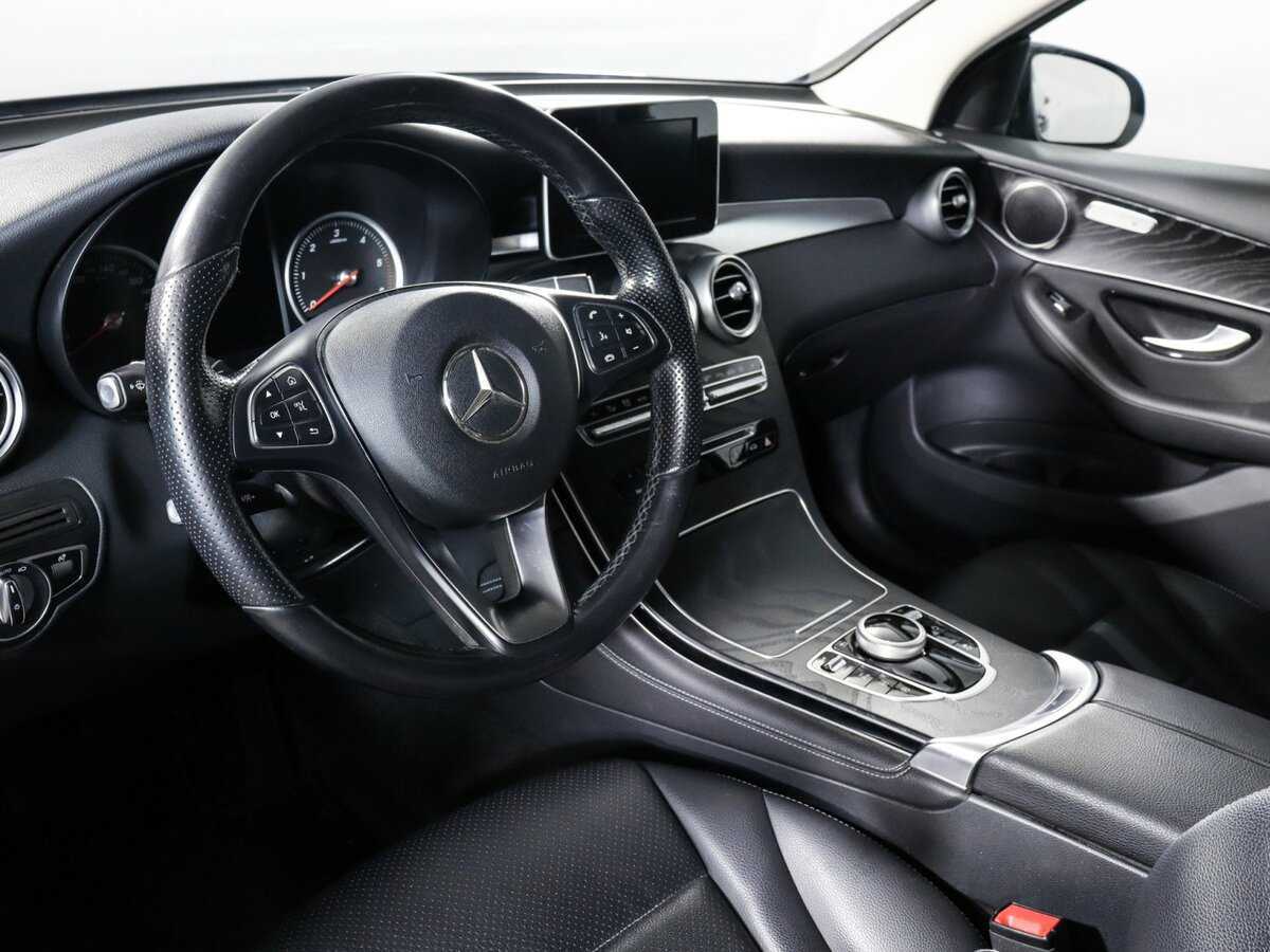 Купить Mercedes-Benz GLC с пробегом. Фото: #13