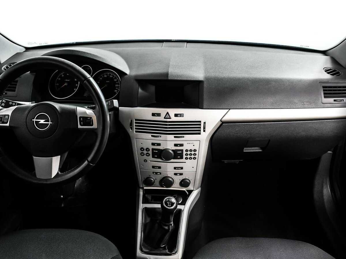 Купить Opel Astra с пробегом. Фото: #9